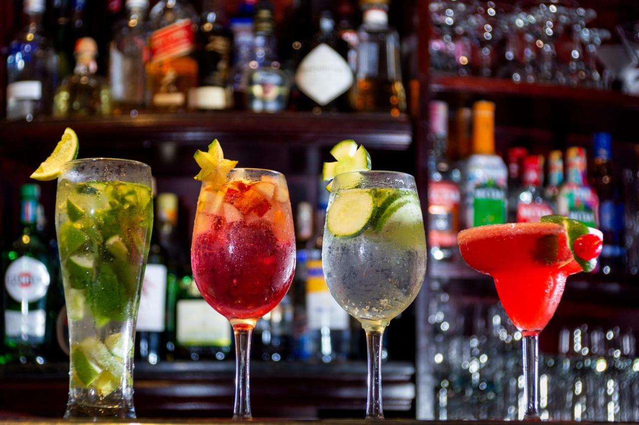 Hotel Dann Carlton Belfort Medellín Dış mekan fotoğraf Cocktails