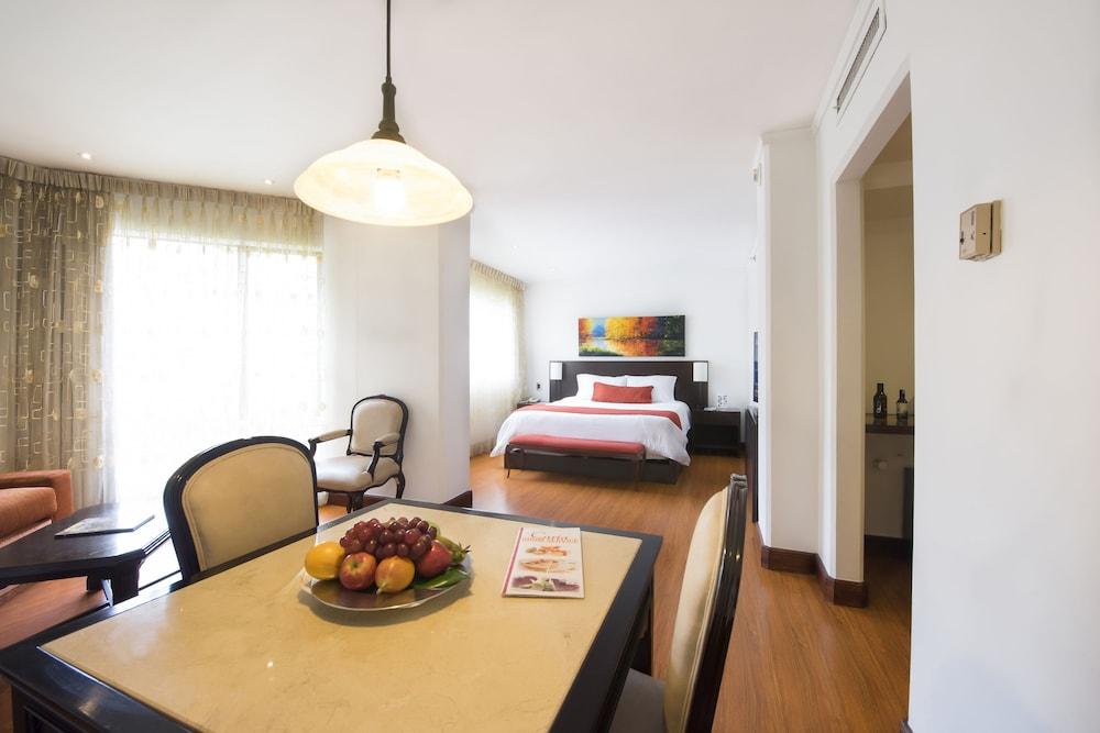 Hotel Dann Carlton Belfort Medellín Dış mekan fotoğraf A typical apartment