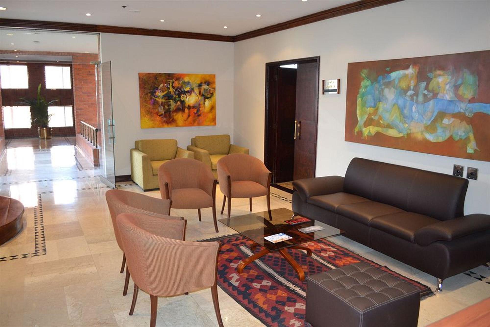 Hotel Dann Carlton Belfort Medellín Dış mekan fotoğraf The lobby of the hotel